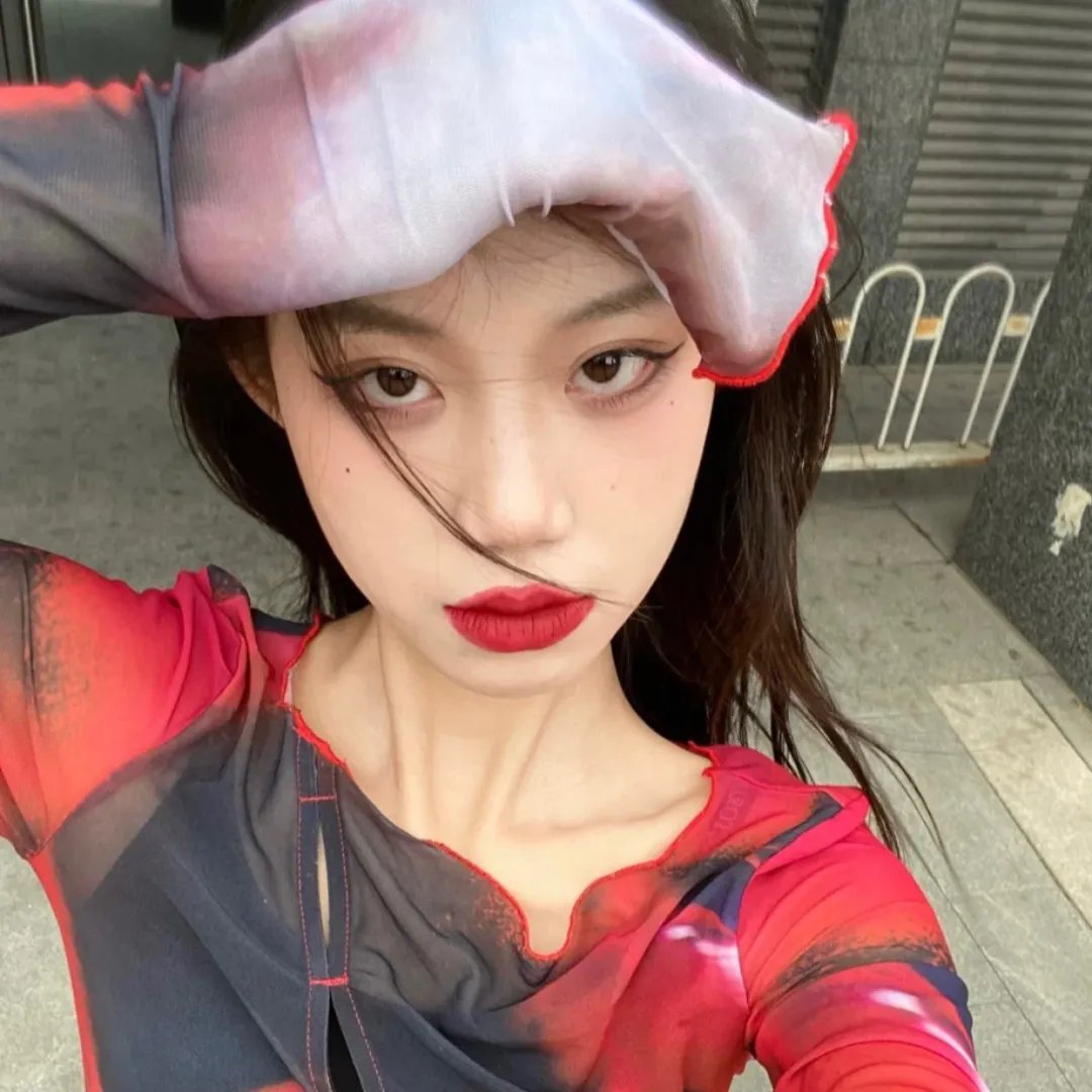 警花燕子